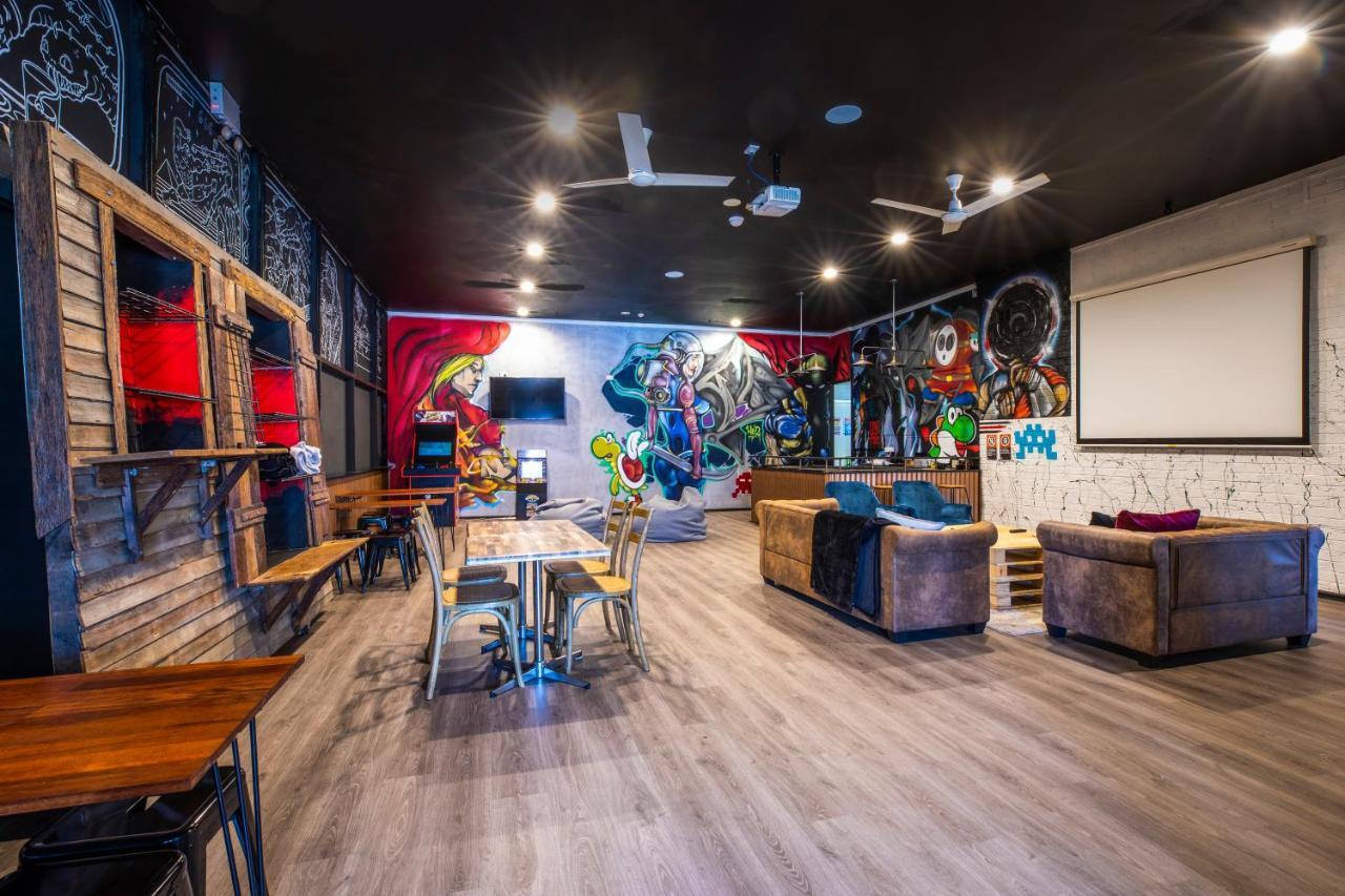 查尔斯睡帽酒店 卧龙岗 外观 照片